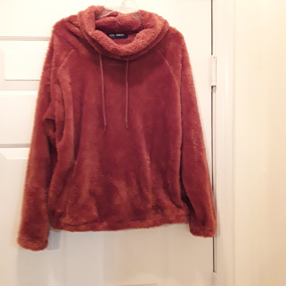 Roma Concept Cowl Neck Pullover, Size Large